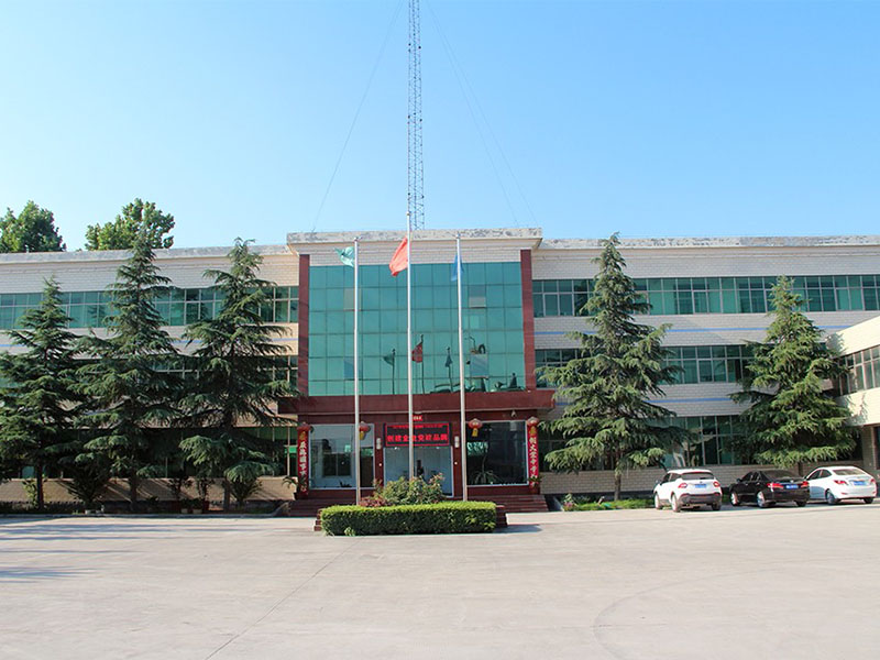 公司響應(yīng)國(guó)家環(huán)保要求，對(duì)企業(yè)進(jìn)行土壤檢測(cè)，各項(xiàng)檢測(cè)結(jié)果均達(dá)標(biāo)